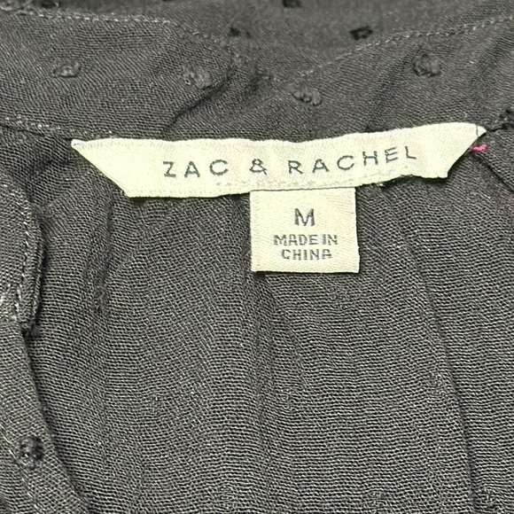 Zac & Rachel Black V neck sleeveless blouse size M black on black polka dots NWT - Picture 2 of 9
